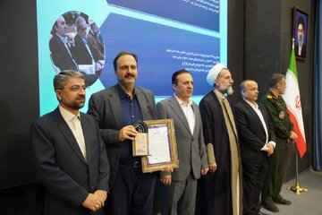 ۱۲دستگاه اجرایی قزوین برگزیده جشنواره شهیدرجایی شدند