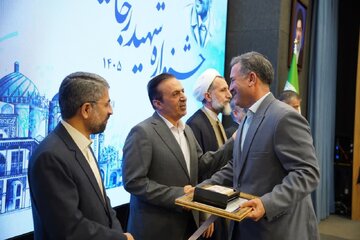 ۱۲دستگاه اجرایی قزوین برگزیده جشنواره شهیدرجایی شدند