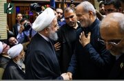 دیدار پزشکیان و روحانی در مراسم ختم ناطق نوری