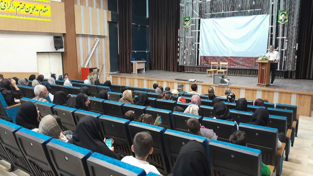 برگزاری آیین بزرگداشت مولانا در  شهرستان فارسان
