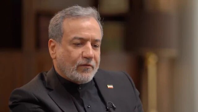 عراقچی: اگر آمریکا جنگ را به دیپلماسی ترجیح دهد دچار شکستی راهبردی بهمراتب بزرگتر میشود