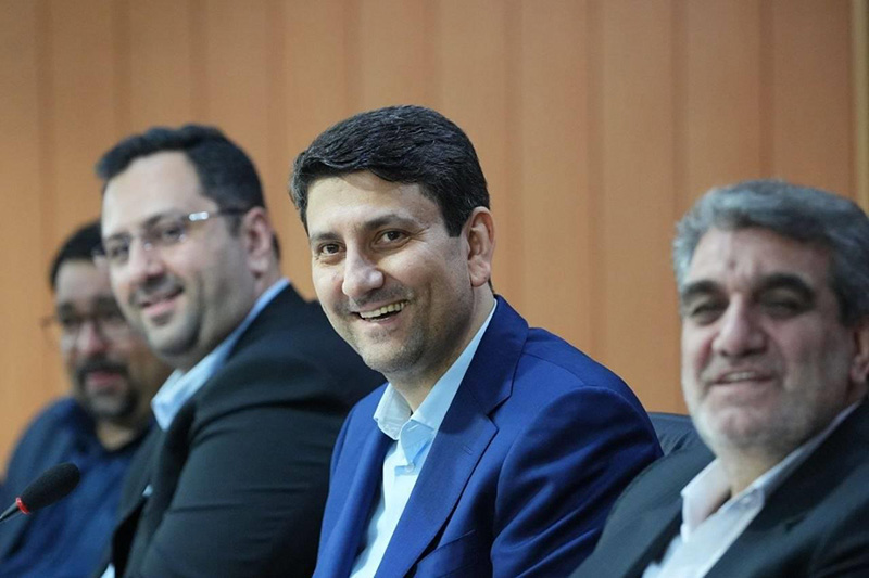 تأکید ستار هاشمی بر عدالت آموزشی، توسعه مدارس هوشمند و حمایت از هنرستان‌های تخصصی سمنان/پیشنهادهای آموزش و پرورش سمنان برای پیوند نظام تعلیم و تربیت
