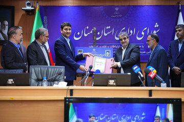 سمنان در مسیر جهش دیجیتال؛ از افتتاح ۱۱۲ پروژه ارتباطی تا شکل‌گیری قطب فناوری و رونمایی از سند تحول دیجیتال استان سمنان