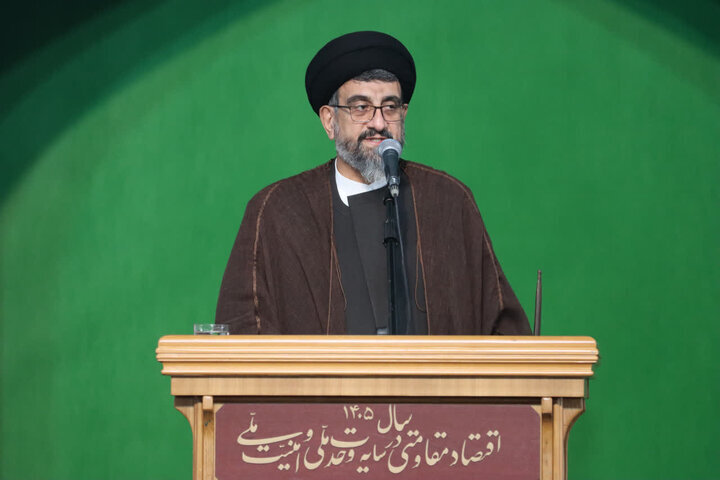 امام جمعه ساری: دشمنان از دریای عرب جلوتر نخواهند آمد/ اگر فرودگاه ما بسته شود، هیچ فرودگاهی در منطقه باز نخواهد بود