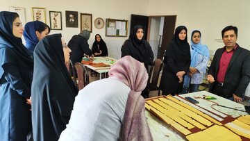 از روایت کودکان تا مهارت‌آموزی هنرمندان؛ گردشگری سمنان در مسیر مردمی‌شدن
