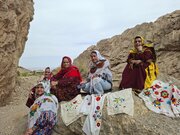 جشن ملی‌شدن گلدوزی در قلعه‌بالا/ پیوند هنر سوزن‌دوزی با توسعه پایدار گردشگری