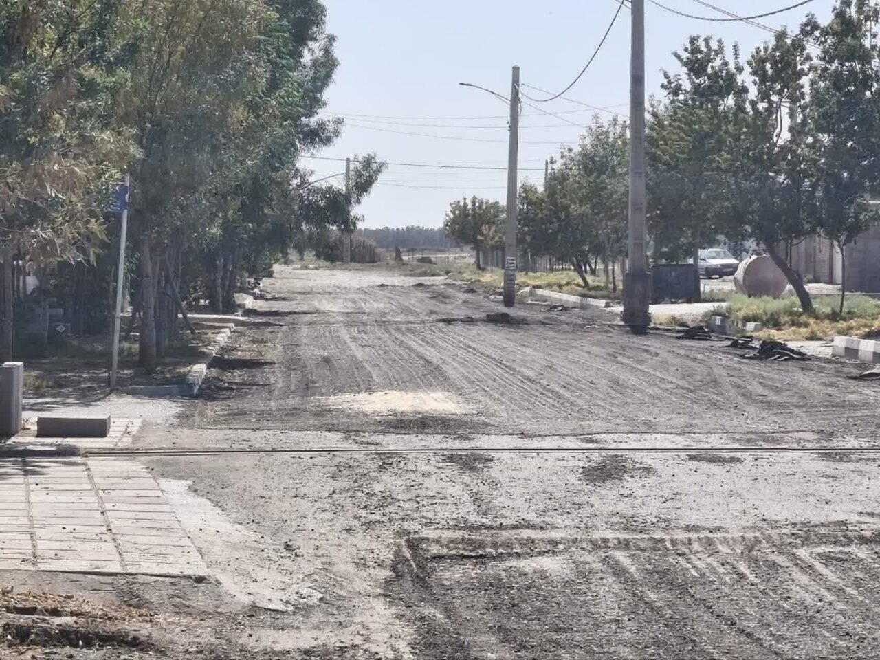 آسفالت‌ریزی در معابر روستاهای «سعدآباد املاک» و «حسین‌آباد دفتری»