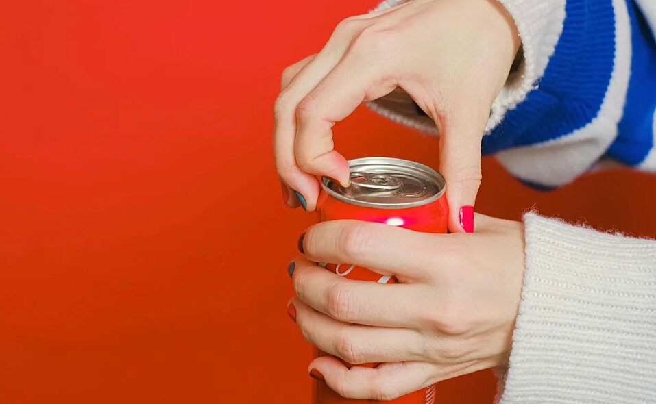 پایان یک باور رایج؛ نوشیدنی رژیمی با شیرین فرقی ندارد