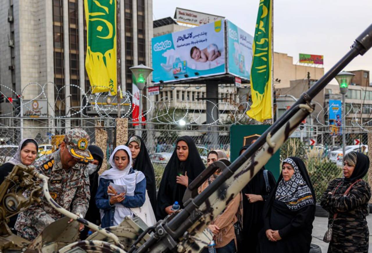 آموزش شلیک با ضدهوایی به بانوان در میدان هفت تیر + تصاویر