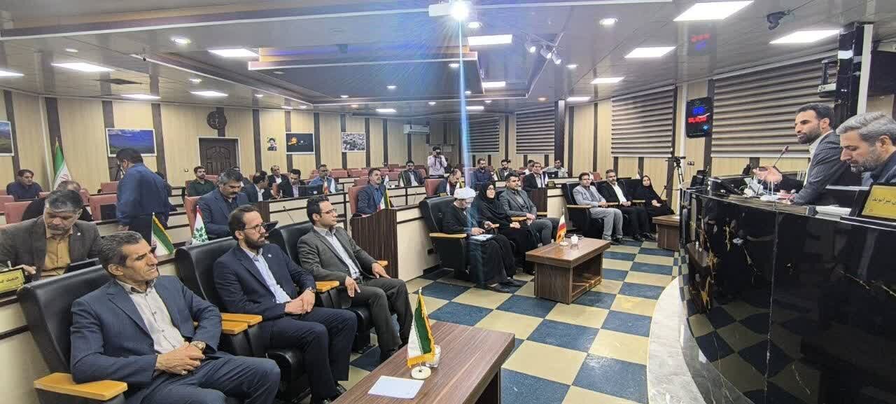 کتابخانه‌های لرستان و مصوبه ای که ۱۳ سال خاک می خورد /  موانع همچنان پابرجاست