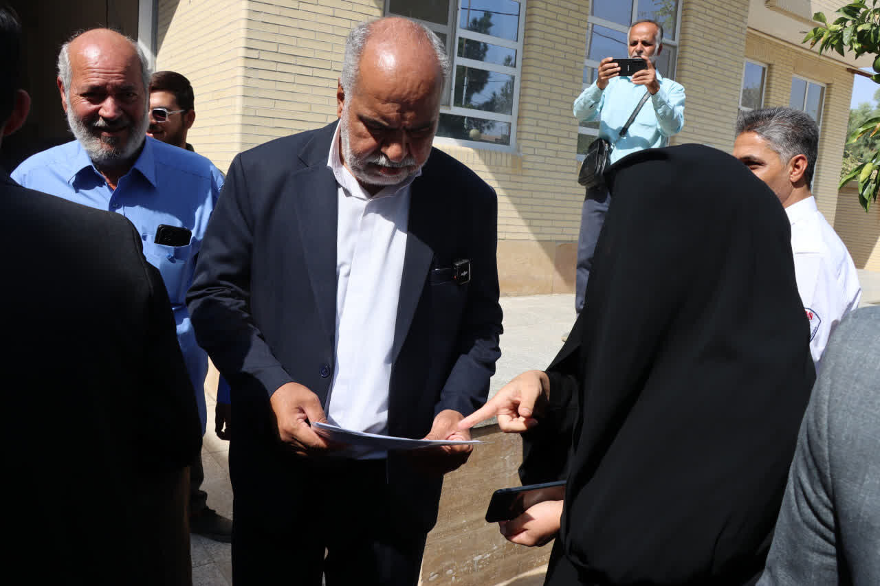 بازدید محمدرضا صباغیان با همراهی رئیس سازمان اورژانس کشور از مرکز بهداشت روستای کرخنگان مروست و پایگاه اورژانس شهری هرات بازدید محمدرضا صباغیان با همراهی رئیس سازمان اورژانس کشور از مرکز بهداشت روستای کرخنگان مروست و پایگاه اورژانس شهری هرات