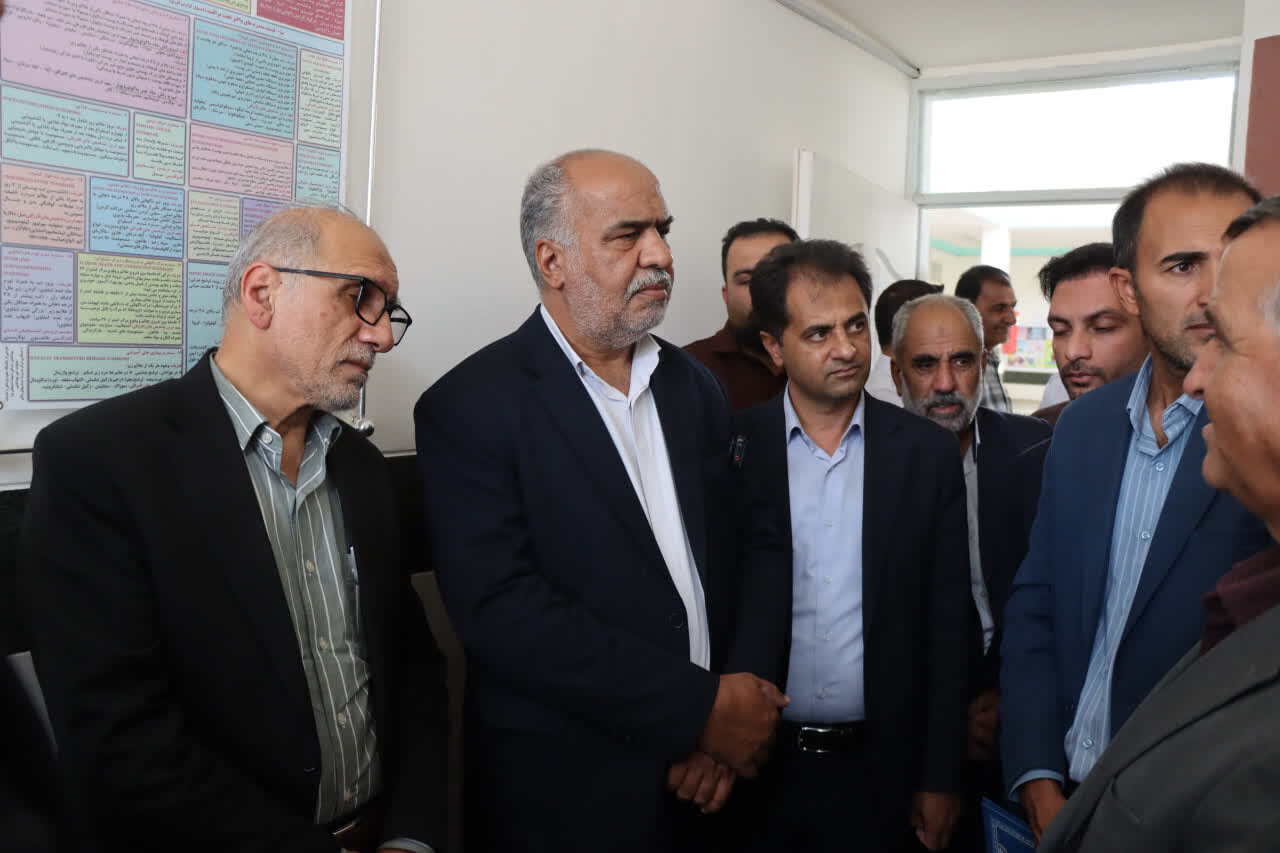 بازدید محمدرضا صباغیان با همراهی رئیس سازمان اورژانس کشور از مرکز بهداشت روستای کرخنگان مروست و پایگاه اورژانس شهری هرات
