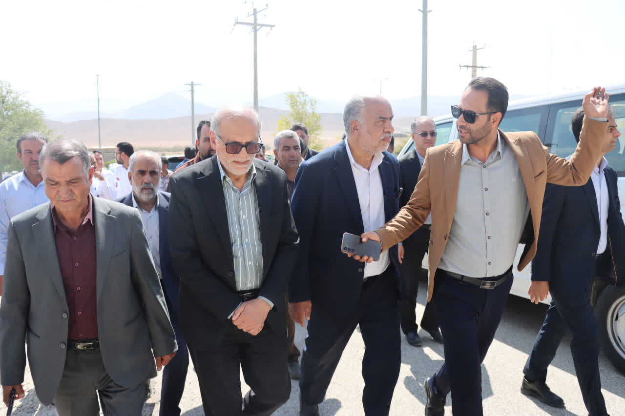 بازدید محمدرضا صباغیان با همراهی رئیس سازمان اورژانس کشور از مرکز بهداشت روستای کرخنگان مروست و پایگاه اورژانس شهری هرات