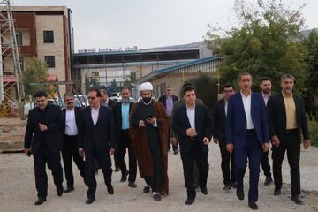 تأکید نماینده خرمآباد بر حمایت از تولید و صیانت از نیروی کار در لرستان