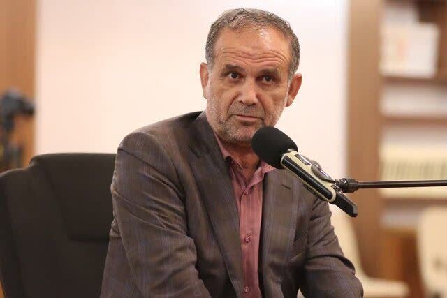 تعویق استیضاح میدری / نماینده مجلس: گزینه وزارت دفاع به تازگی به مجلس معرفی شده، وزیر اطلاعات هم نداریم، وزیر نفت هم کنار رفته است