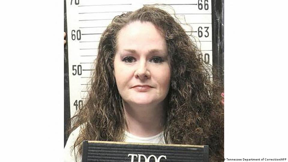 زن محکوم به اعدام پس از یک اجرای نافرجام به زندان بازگشت؛ ماجرای عجیب در آمریکا