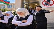 اخراج دانش آموز محجبه از کلاس در آذربایجان +  فیلم