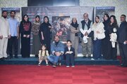 در مراسم نمایش خصوصی فیلم مطرح شد؛ تأکید کارگردان و تهیه‌کننده «آن‌سوی آوار» بر حمایت از سینمای مستقل