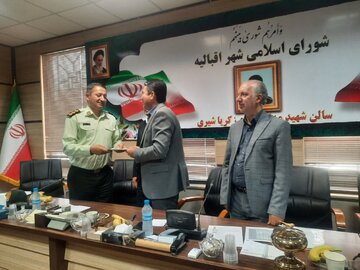 افتتاح مجتمع متمرکز واحدهای صنفی مواد بازیافتی در اقبالیه