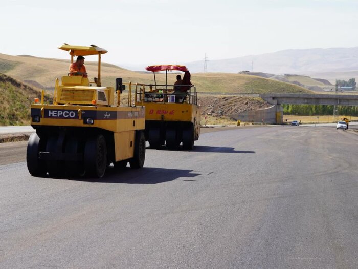 ۲۱ کیلومتر از بزرگراه اردبیل - سرچم زیر بار ترافیک رفت ‌