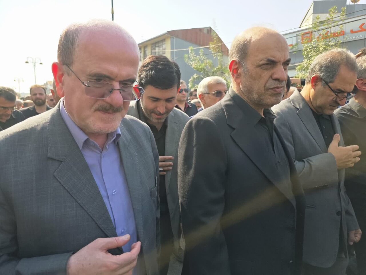وداع گیلان با آیتالله قربانی؛ پیکر نماینده فقید ولیفقیه در جوار حرم آقا سید جلالالدین اشرف آرام گرفت وداع گیلان با آیتالله قربانی؛ پیکر نماینده فقید ولیفقیه در جوار حرم آقا سید جلالالدین اشرف آرام گرفت