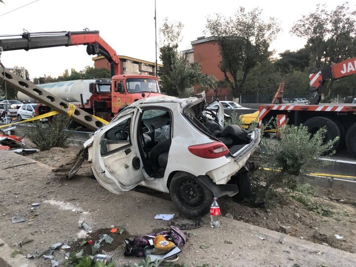 تصادف پژو ۲۰۷ در بزرگراه بسیج؛ فوت دو زن و مصدومیت یک مرد در حادثه