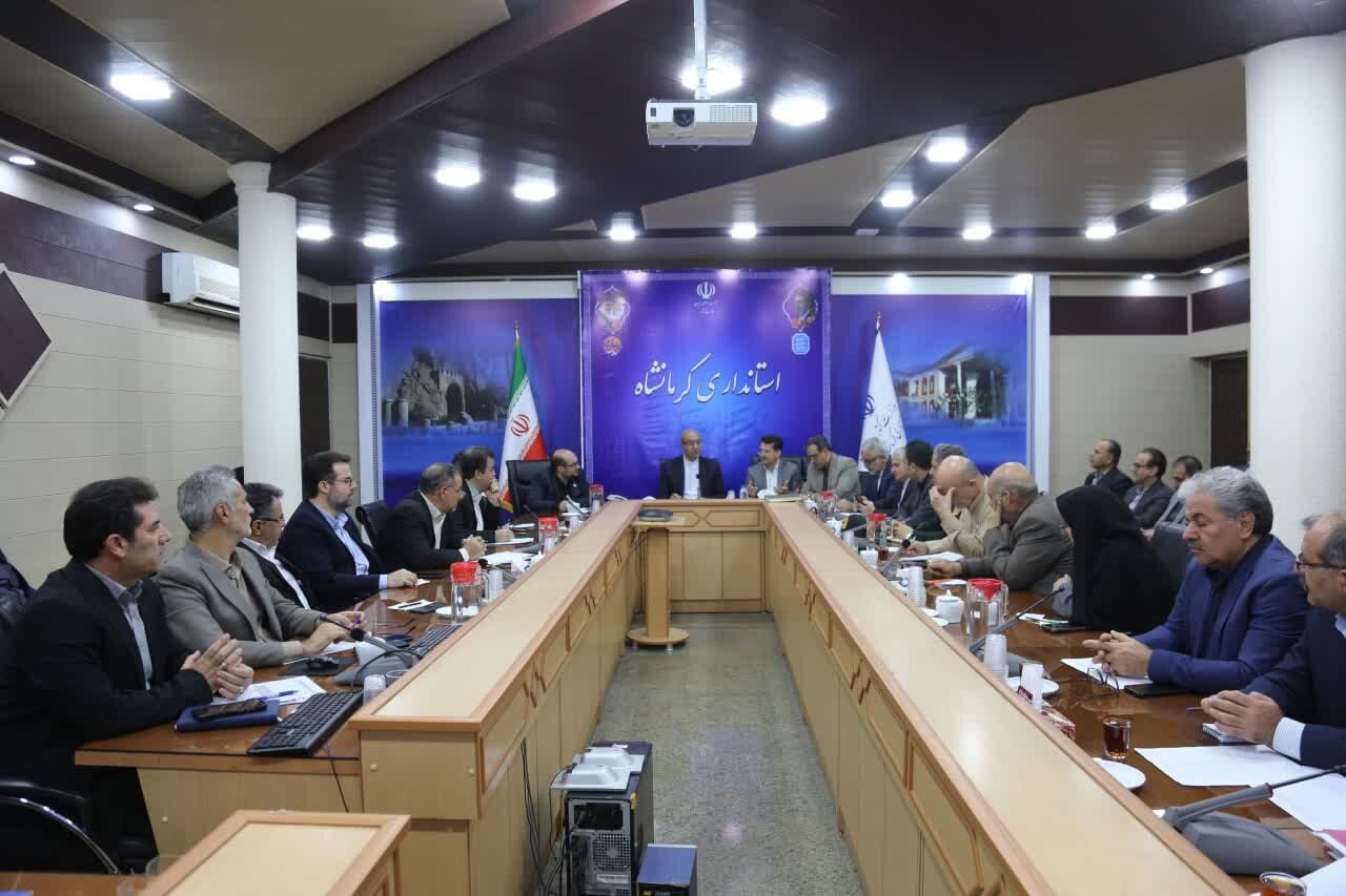 نظارت موثر بر بازار و زنجیره تأمین کالاهای اساسی در استان کرمانشاه