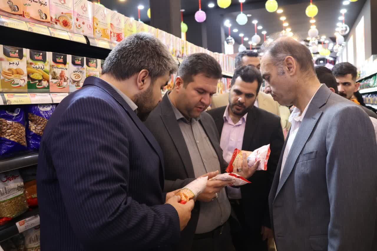 پلمب نانوایی متخلف و توقیف ۱۰۰ کیلو گوشت در شهر بهارستان