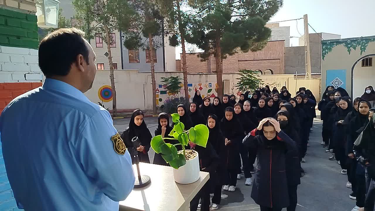 از جشنواره سنجد کلامو تا رصد ستارگان و آموزش میراث فرهنگی؛ برنامههای متنوع گردشگری و فرهنگی در استان سمنان