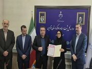 تحویل سند مالکیت قلعه الموت به میراث فرهنگی قزوین
