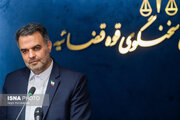 سخنگوی قوه قضائیه: برای برخی مسئولان دولتی و یک معاون وزیر در پرونده کارت‌های بازرگانی پرونده قضائی تشکیل شد / فقط ۱۳ بانک کفایت سرمایه دارند