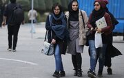 رئیس دانشگاه علوم پزشکی ایران: در دانشگاه‌ و بیمارستان‌ ضوابطی برای پوشش وجود دارد که رعایت آن الزامی است / درحال حاضر دانشجوی ممنوع‌الورود نداریم