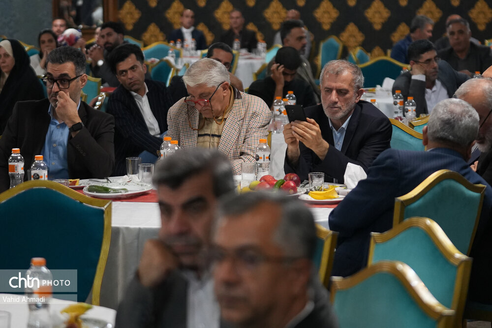 نخستین گردهمایی هماندیشی مجمع عالی البرزنشینان با رویکرد توسعه گردشگری برگزار شد