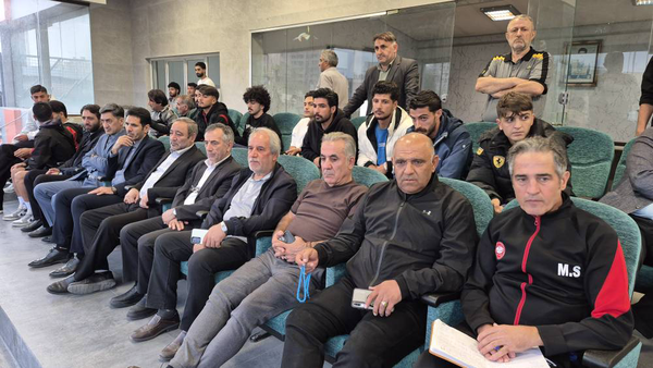 پیروزی آکومُد اردبیل مقابل سپیدرود رشت در لیگ ۲ فوتبال