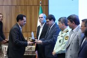 رتبه برتر کمیته امداد کرمان در جشنواره شهید رجایی