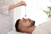 ذکر و دعا در ترازوی علم؛ از تنظیم هیجان تا ادعای انرژی‌درمانی