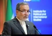 عراقچی: آمریکا هیچ گزینه نظامی ندارد / ترامپ یا توافق شرافتمندانه را بپذیرد یا منتظر شکست راهبردی بزرگ‌تری باشد