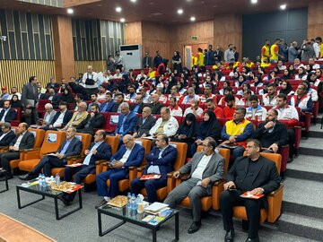 حضور مناف هاشمی در آیین اختتامیه ستاد ساماندهی سواحل شمال کشور