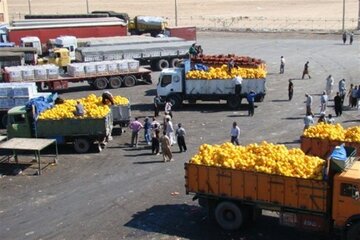 ممنوعیت تردد مسافران و کامیونهای صادراتی از مرز مهران تکذیب شد