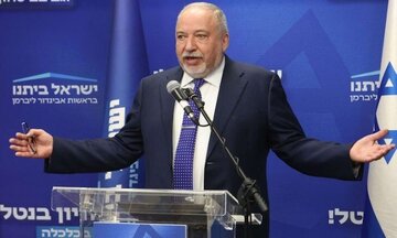 لیبرمن: مطمئن نیستم نتانیاهو از نظر عقلی صلاحیت نخستوزیری را داشته باشد