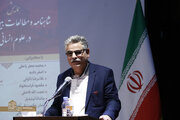 روایت نعمت الله فاضلی از نقش خرده‌فضاهای جامعه در تداوم حیات جمعی در میانه جنگ/ پویایی جامعه ایران نه فقط برای زنده ماندن که برای ساخت آینده