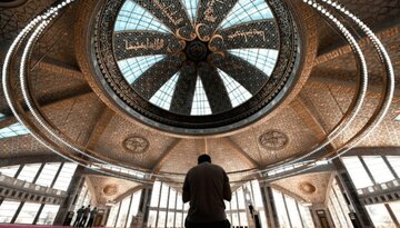 قرآن برای عبور از سختیهای زندگی چه راهکاری پیشنهاد میکند؟