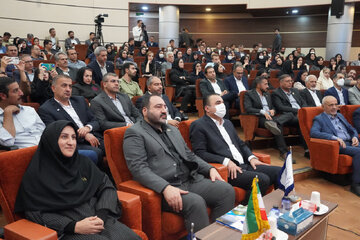 تجلیل از برگزیدگان استاندارد در چهارمحال و بختیاری؛ از پیشتازی در برچسب انرژی تا صدور گواهی استاندارد خدمات سالمندان