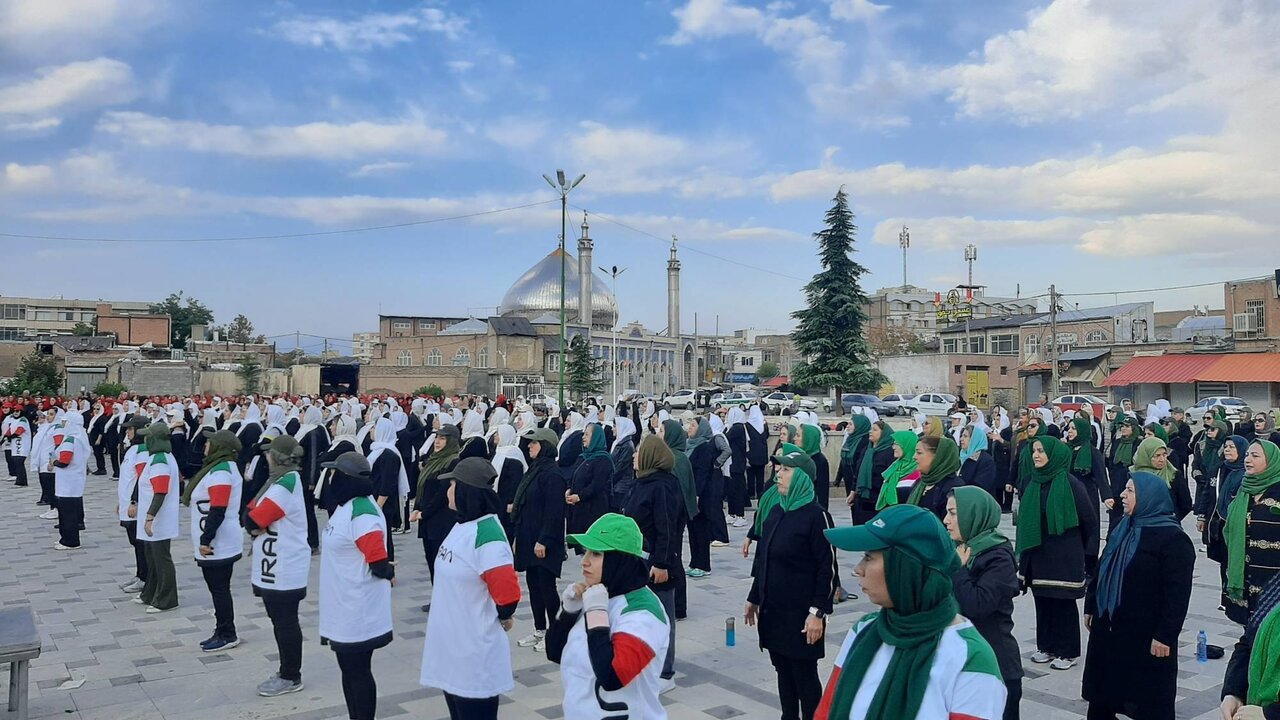 همایش هزار نفری "پنجشنبه‌ها با ورزش" در ارومیه