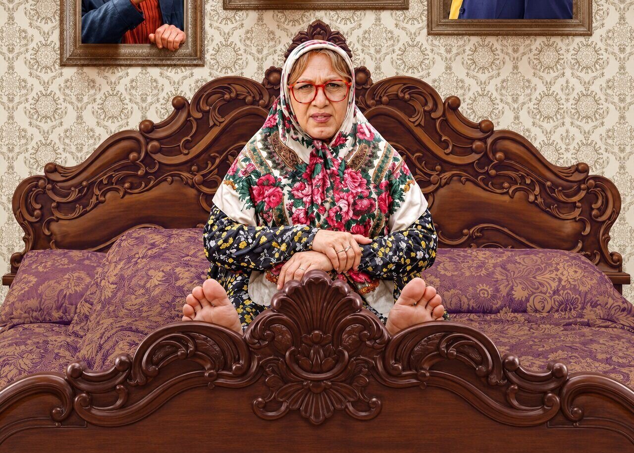 از دو میلیون و ۵۶۶ هزار و ۸۳۷ نفری که مهر ۱۴۰۵ به سالن‌های سینمای سراسر کشور رفتند، یک میلیون و ۵۷۷ هزار و ۹۸ نفرشان به تماشای «خانوم‌والده» نشستند