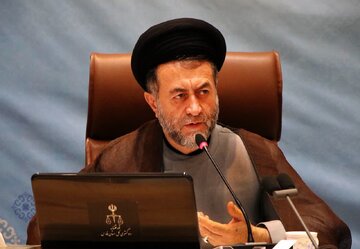 قانون با متجاوزان اراضی ملی و عاملان آتشسوزیهای عمدی در فارس برخورد می کند