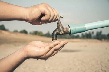 افت فشار و قطعی ۲۴ ساعته آب در بندرعباس و روستاهای اطراف از صبح دوشنبه