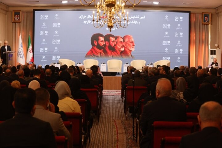 عراقچی: پس از جنگهای اخیر، منطقه مانند گذشته نخواهد بود/همسایگان رقیب نیستند؛ شرکای اصلی ایران برای آیندهای صلحآمیزند