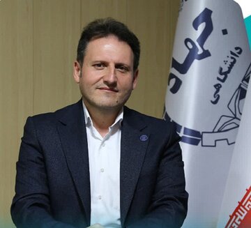 رییس-جهاددانشگاهی-قزوین.jpg