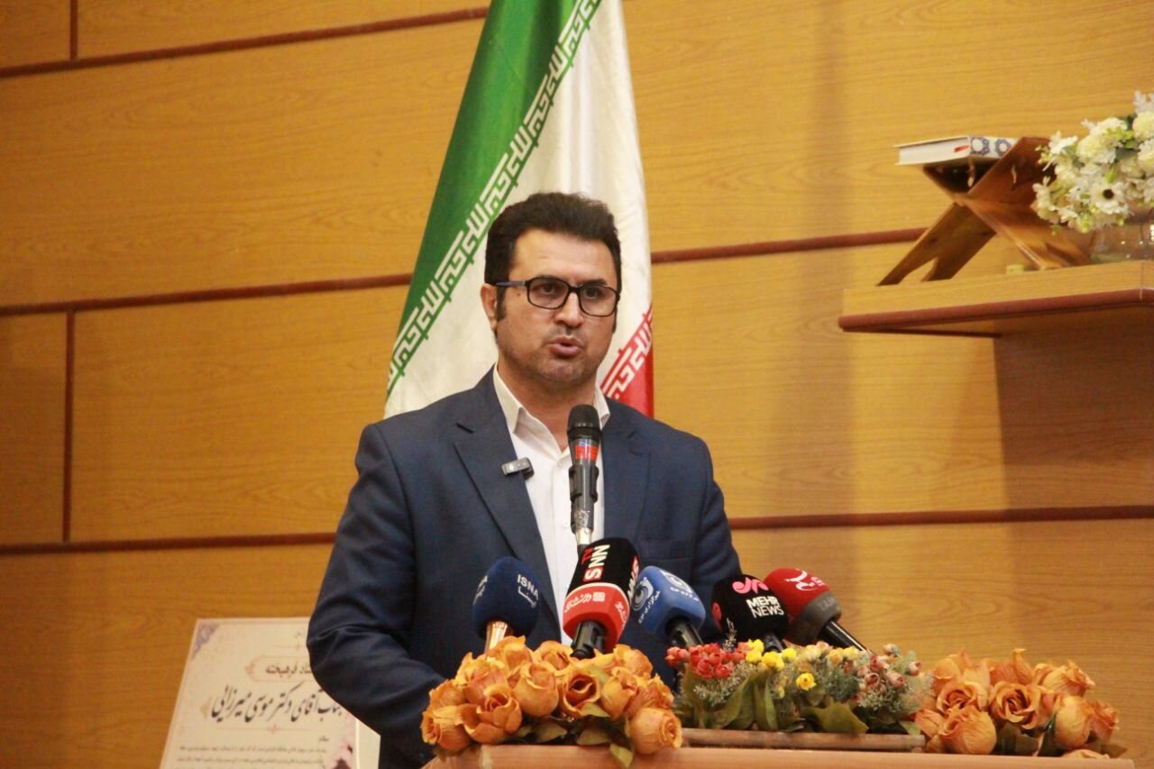 تکریم تلاشگران سلامت در شهرستان ملکشاهی